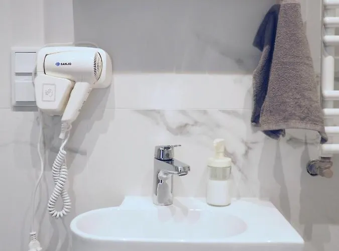 شقة Upapart A11 وارسو